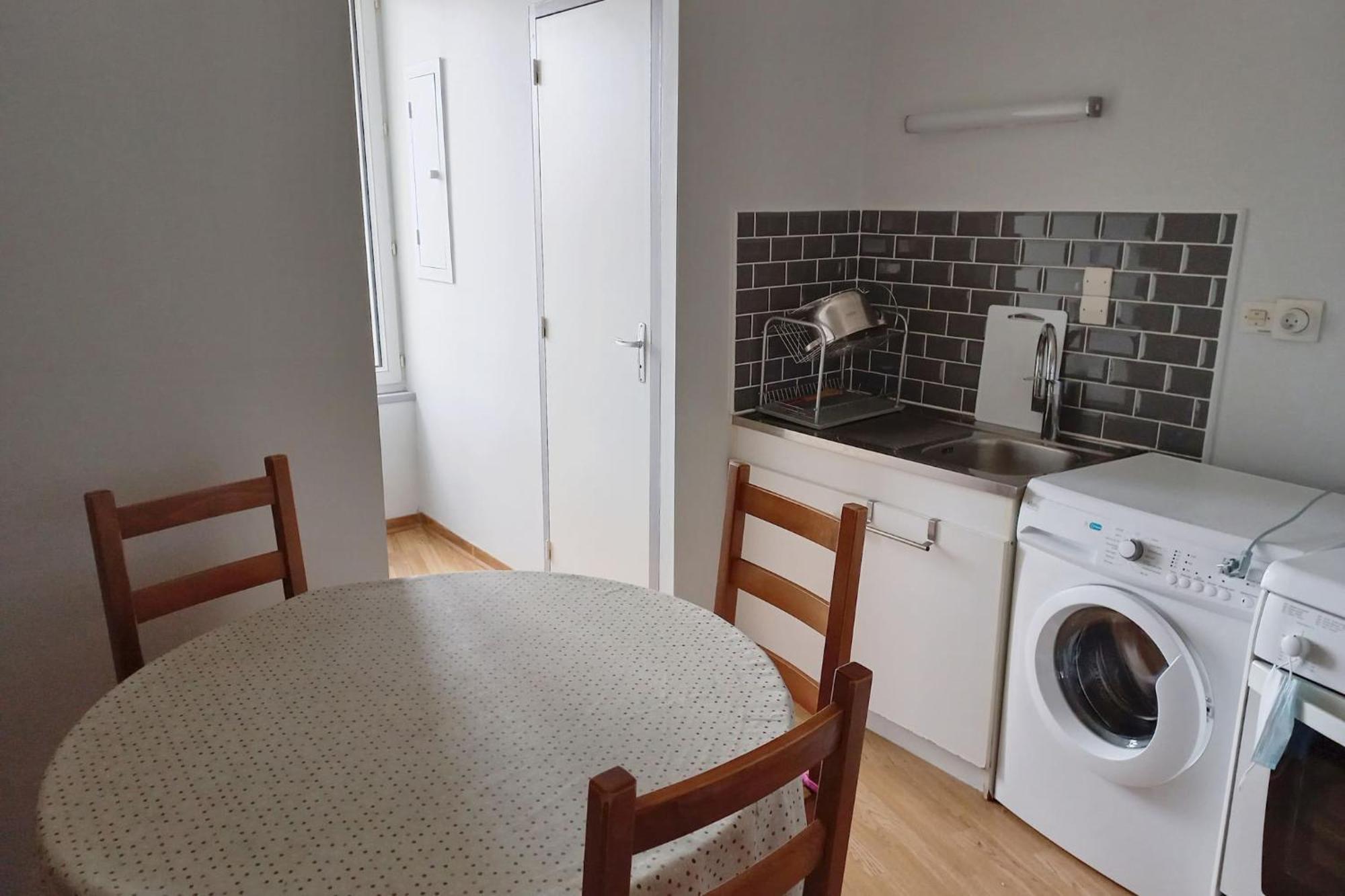 Candé Grand Studio ✰ 35M² ✰ Centre ✰ 4Pers/2Lits ✰ Cuisine ✰ Wifi מראה חיצוני תמונה
